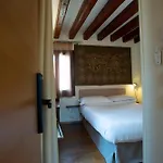 Guest house Ca' Dei Dogi 4*
