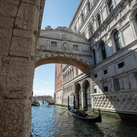 Ca' Dei Dogi Pensionat