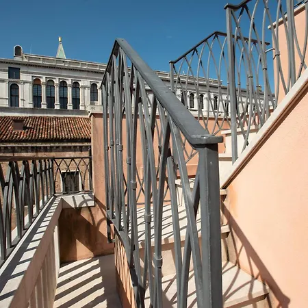 Penzion Ca' Dei Dogi 4*